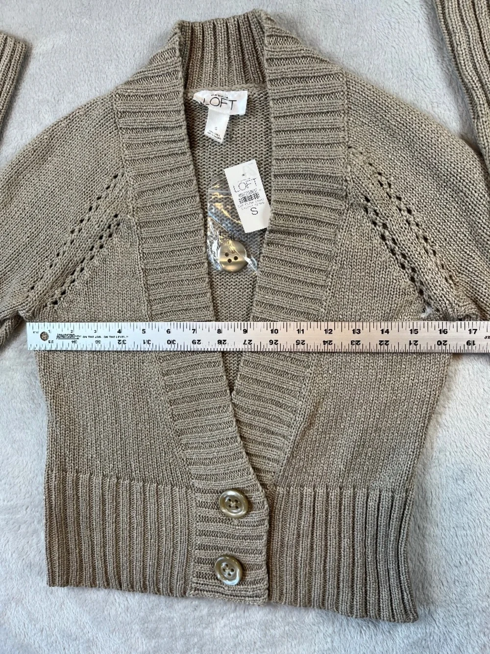 Ann Taylor LOFT sz S Long Sleeve Sweater Coastal Cabincore V-Neck Versatile NWT
